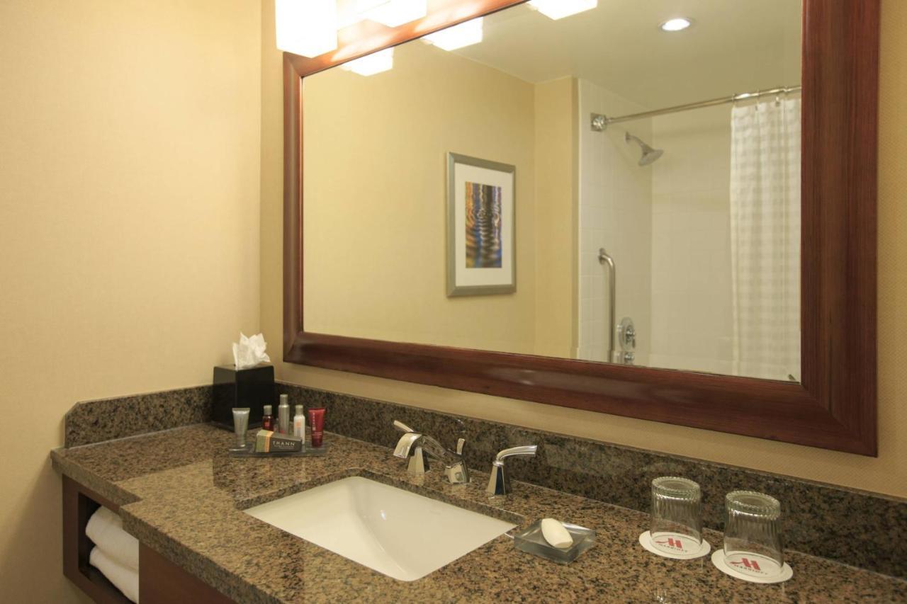 Gaithersburg Marriott Washingtonian Center Exterior photo