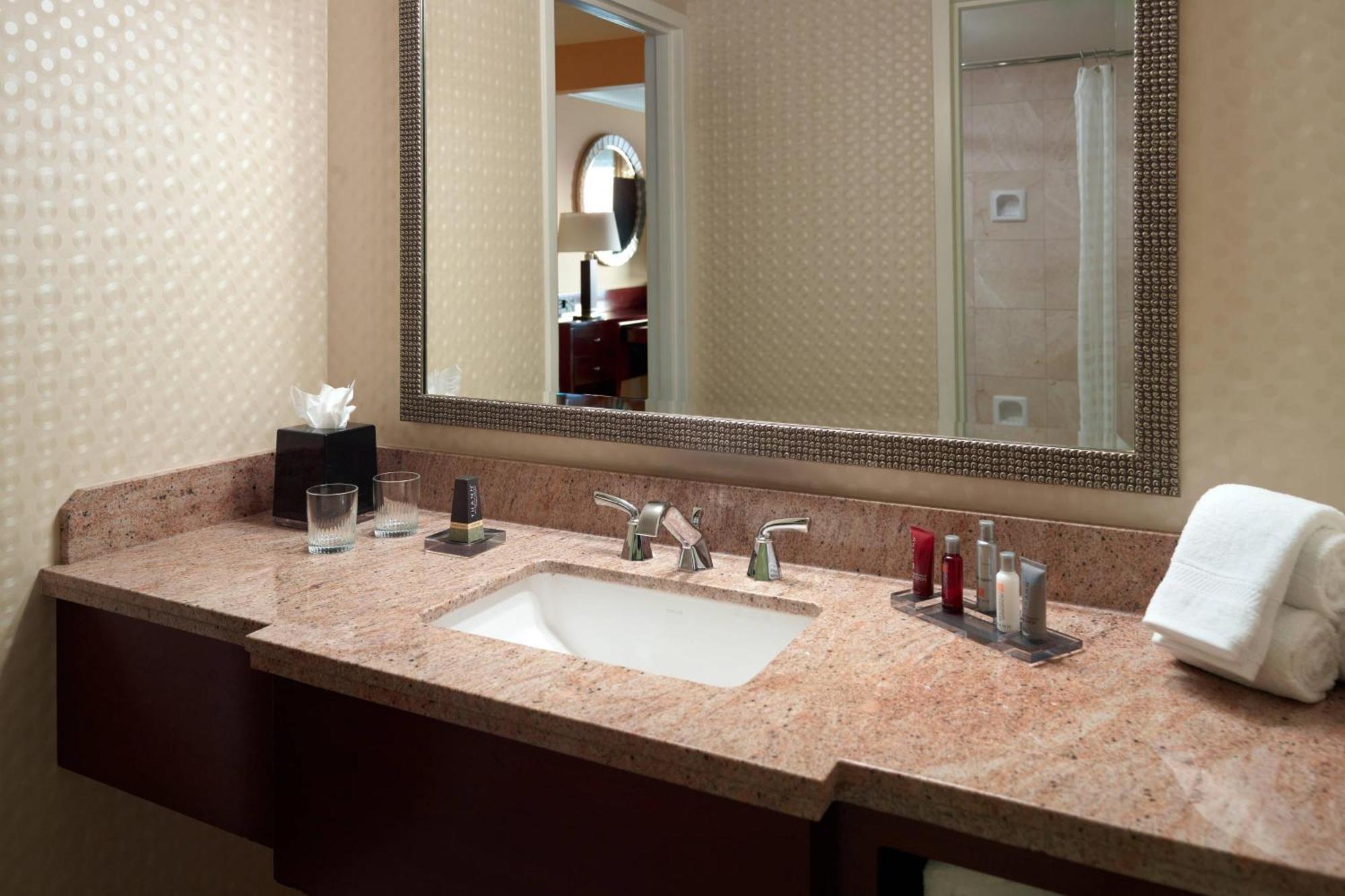 Gaithersburg Marriott Washingtonian Center Exterior photo